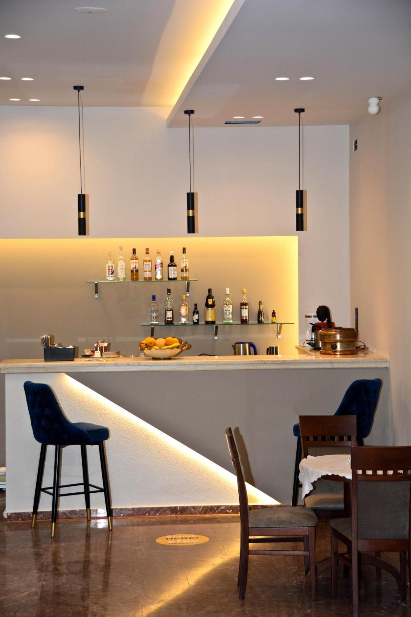 Hotel Marily Pírgos Екстериор снимка