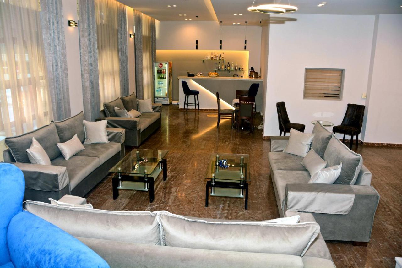 Hotel Marily Pírgos Екстериор снимка